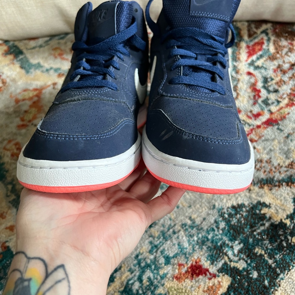 Nike Basketball Sneakers - Picture 4 of 8